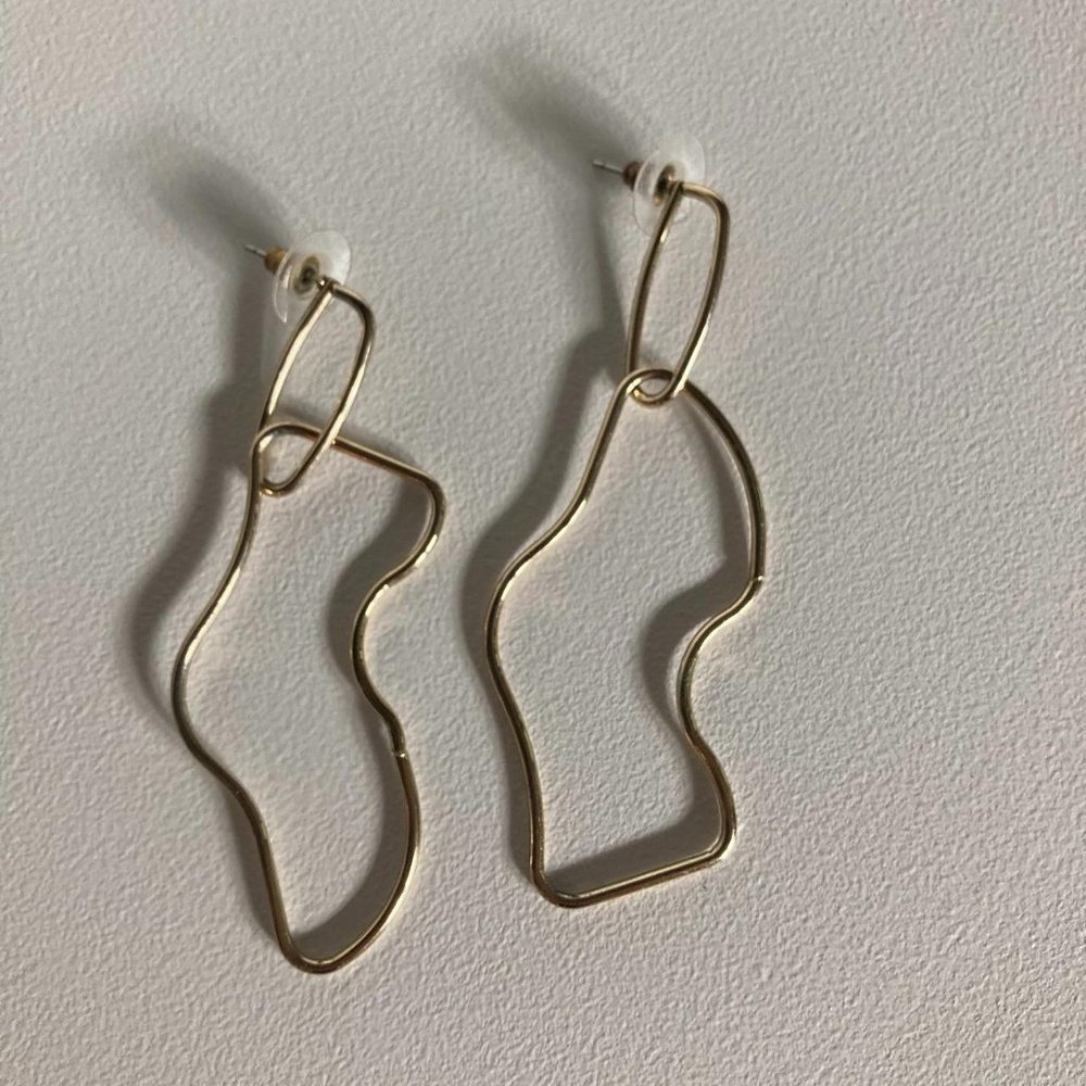 Zara abstract squiggle hoop earrings